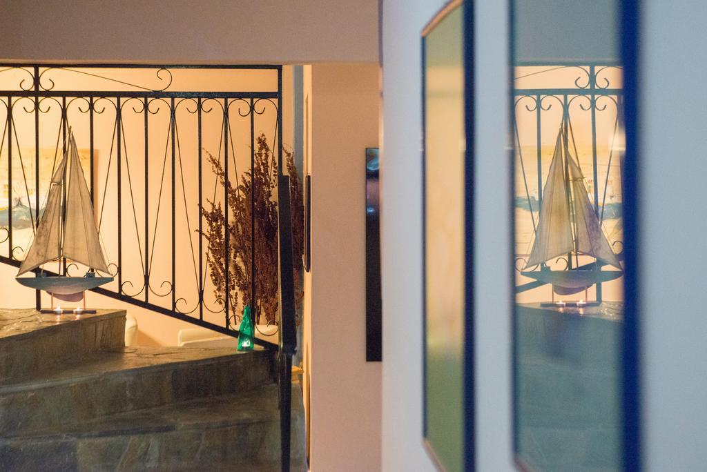 Maria Studios Poros Town Extérieur photo