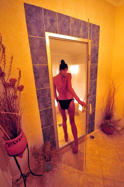 Maria Studios Poros Town Extérieur photo