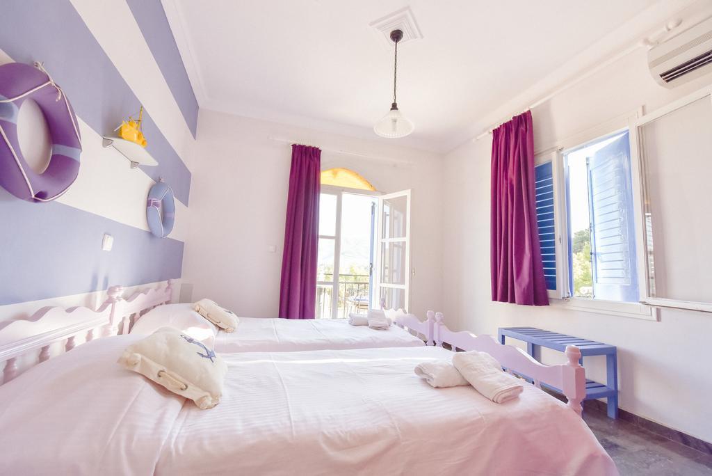 Maria Studios Poros Town Extérieur photo