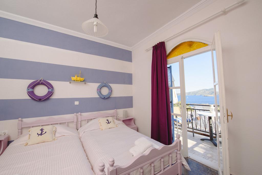 Maria Studios Poros Town Extérieur photo