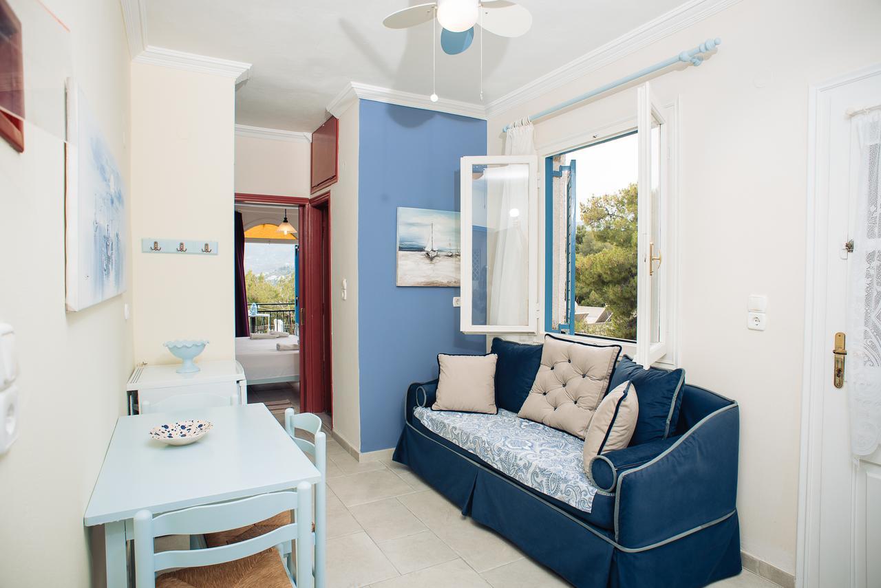 Maria Studios Poros Town Extérieur photo