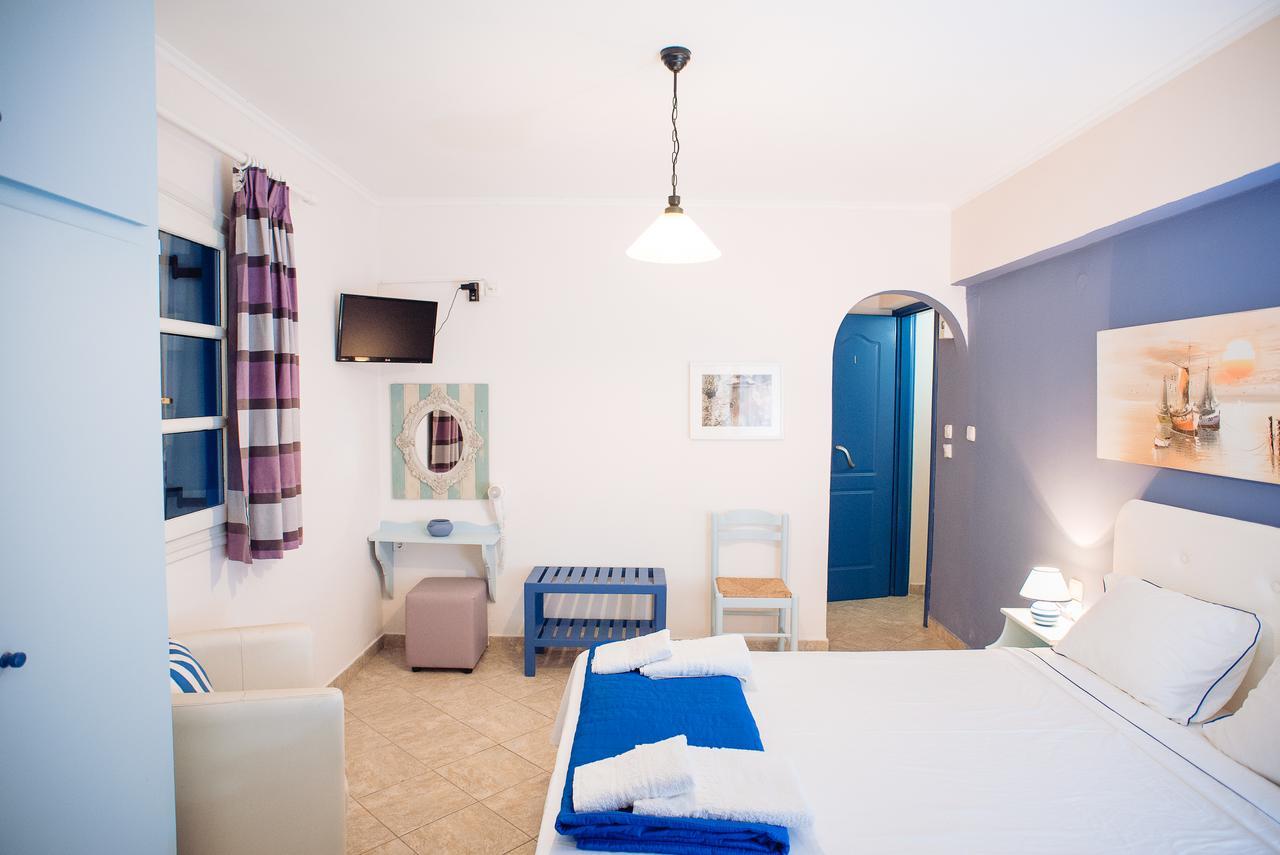 Maria Studios Poros Town Extérieur photo