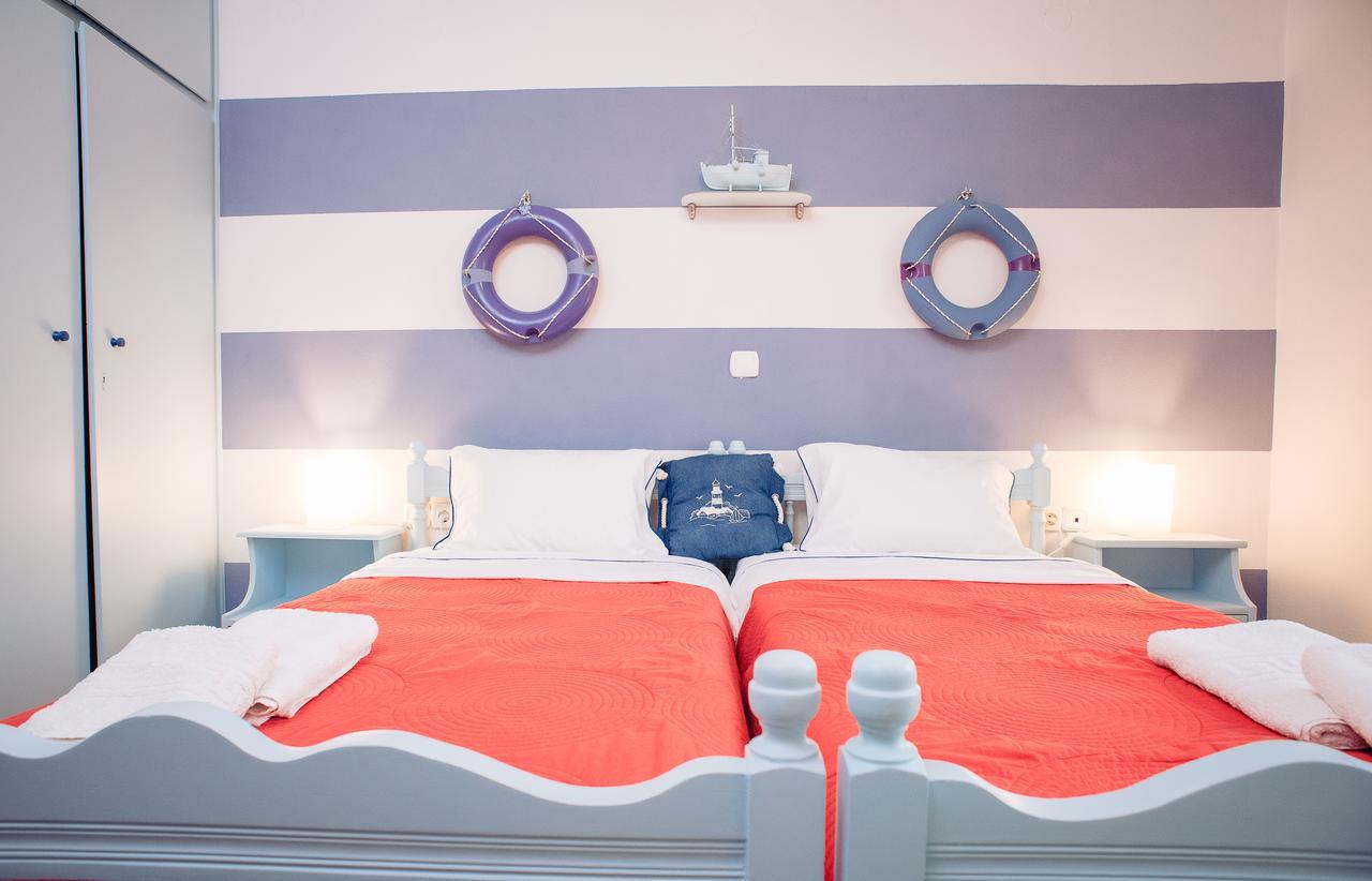 Maria Studios Poros Town Extérieur photo