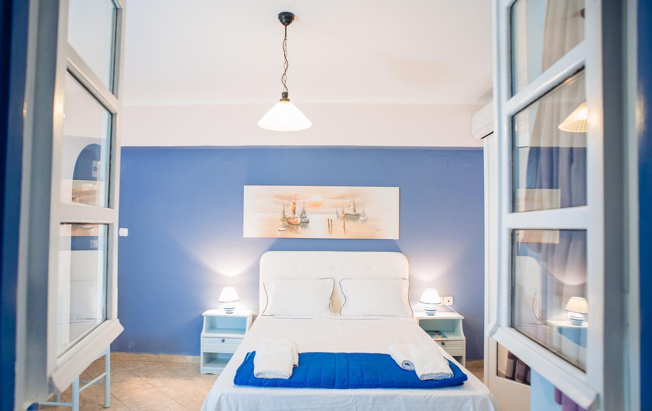 Maria Studios Poros Town Extérieur photo