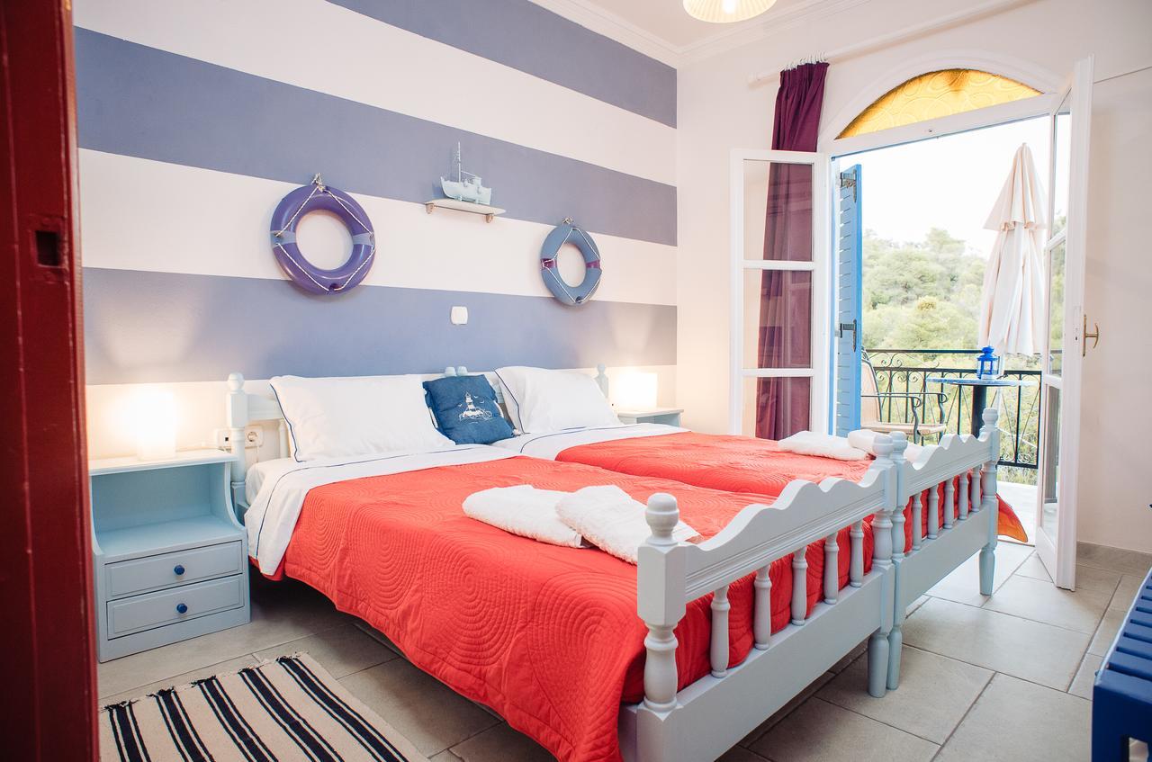 Maria Studios Poros Town Extérieur photo